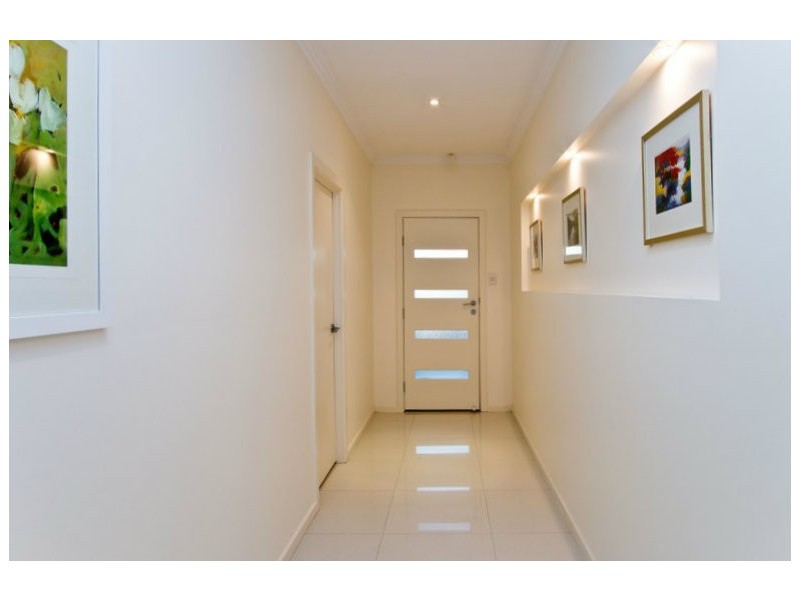 28 Caswell Circuit, Mawson Lakes SA 5095