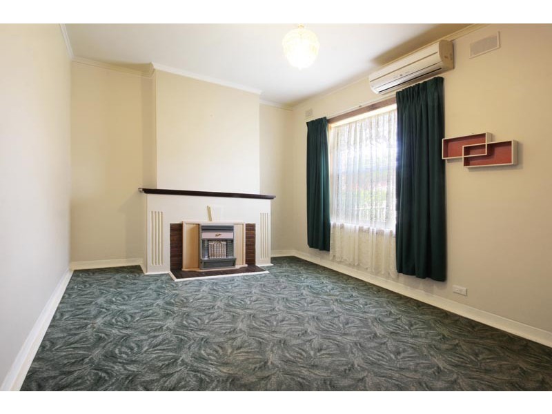 4 Fifth Avenue, Woodville Gardens SA 5012