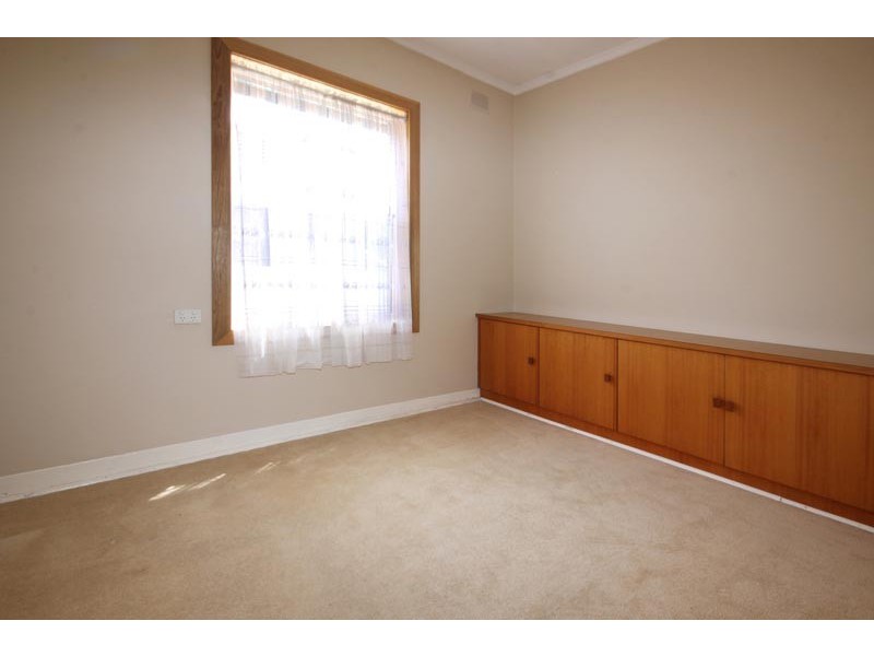 4 Fifth Avenue, Woodville Gardens SA 5012