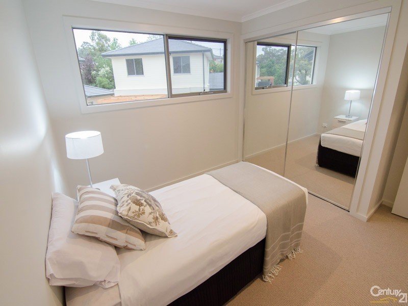 13 Charteris Crescent, Chifley ACT 2606