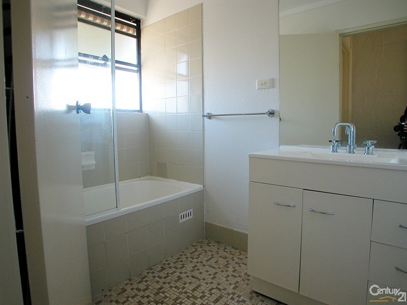 1 Cosgrove Street, Curtin ACT 2605