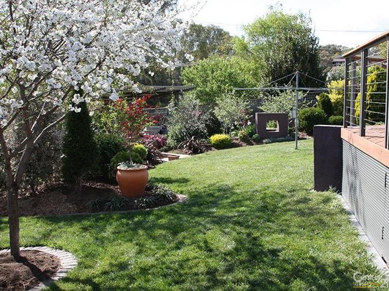 25 Tytherleigh Street, Wanniassa ACT 2903