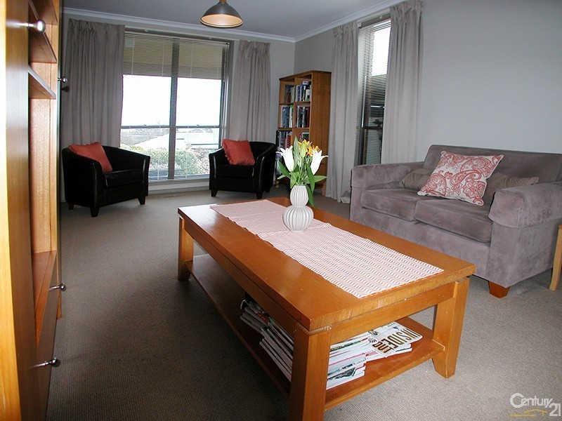 25 Tytherleigh Street, Wanniassa ACT 2903