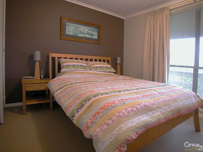 25 Tytherleigh Street, Wanniassa ACT 2903
