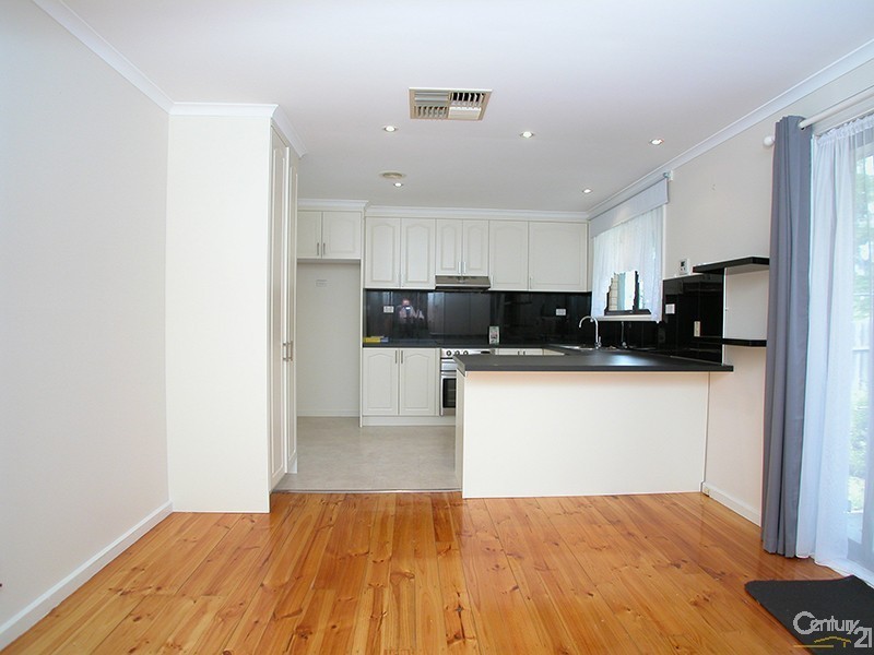 17 Jauncey Court, Charnwood ACT 2615