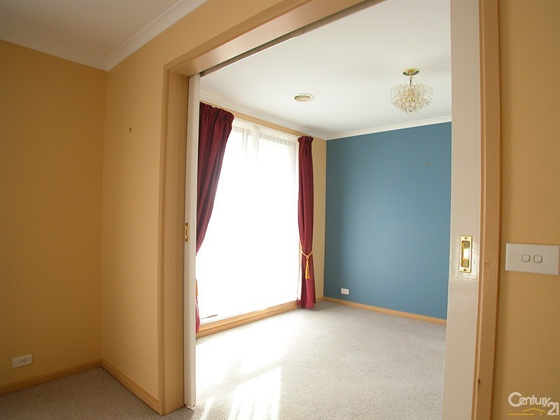 17 Jauncey Court, Charnwood ACT 2615