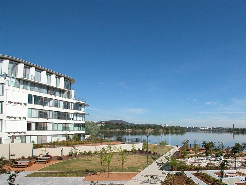 3/17 Eastlake Parade, Kingston ACT 2604