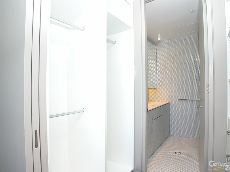 3/17 Eastlake Parade, Kingston ACT 2604