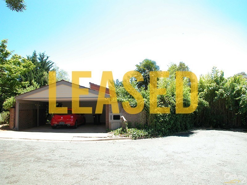 6 Oldham Court, Phillip ACT 2606