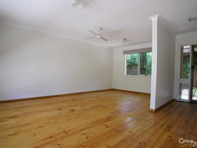 6 Oldham Court, Phillip ACT 2606