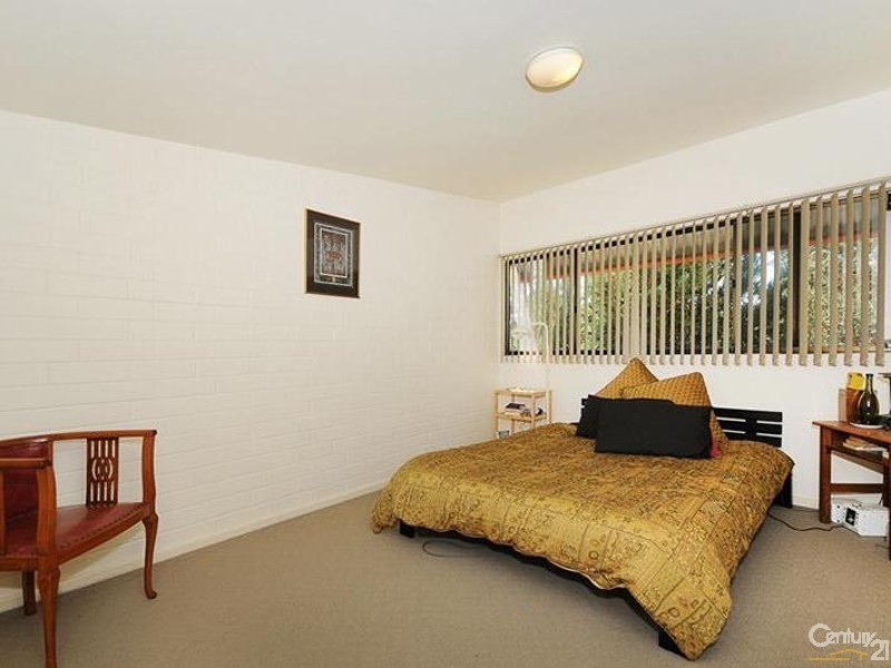 5/7 Clode Place, Macgregor ACT 2615