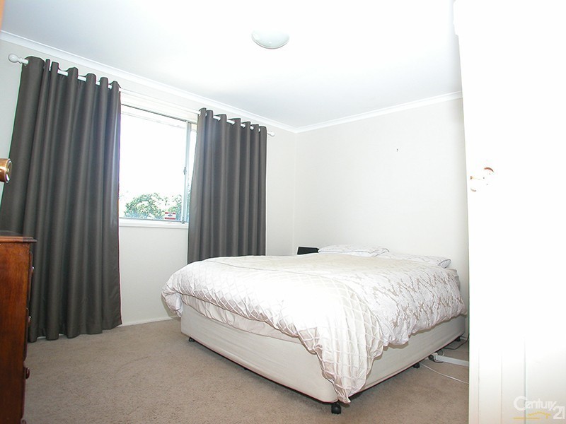 9 Tebbutt Place, Charnwood ACT 2615