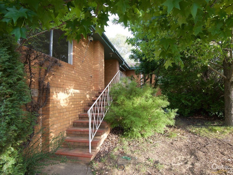 95 Eggleston Crescent, Chifley ACT 2606