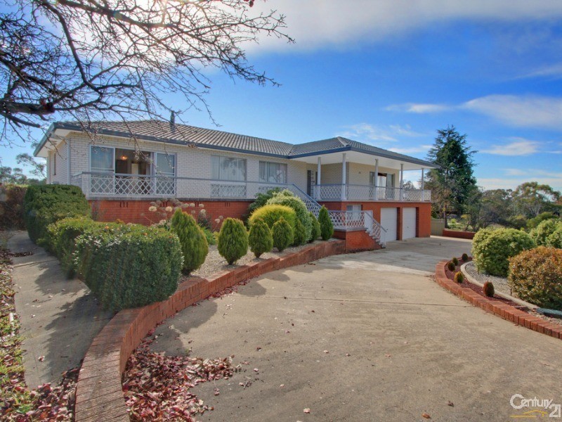 157 Springvale Drive, Weetangera ACT 2614