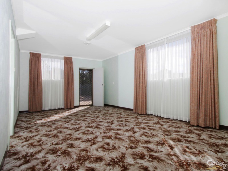 157 Springvale Drive, Weetangera ACT 2614