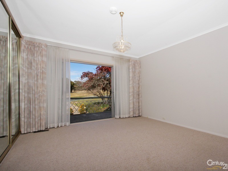 157 Springvale Drive, Weetangera ACT 2614