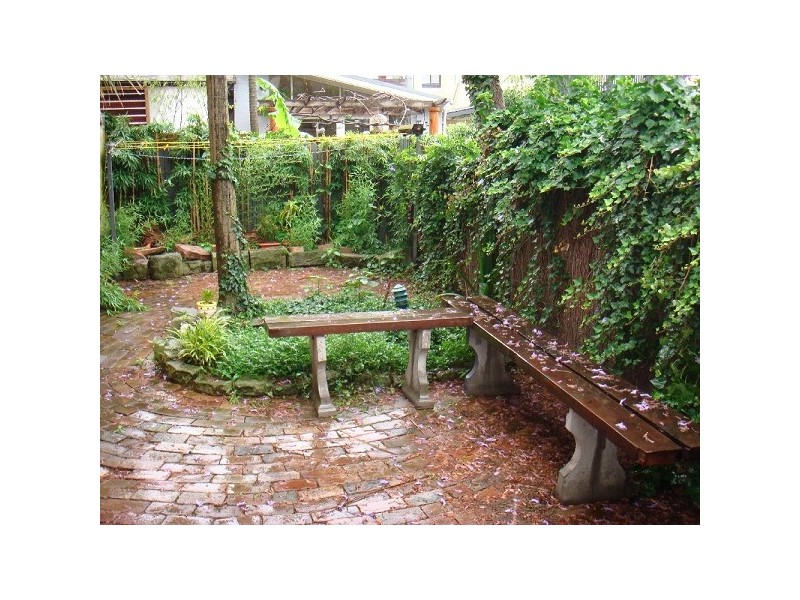 98` Mill Hill Road, Bondi Junction NSW 2022