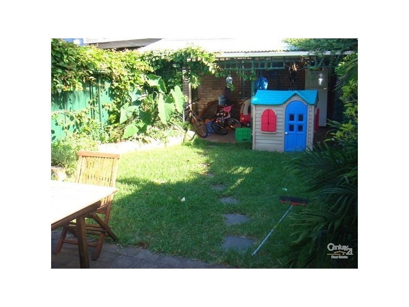 8 Lynch Avenue, Queens Park NSW 2022