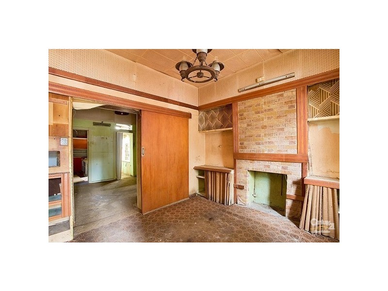 8 Edmund Street, Queens Park NSW 2022