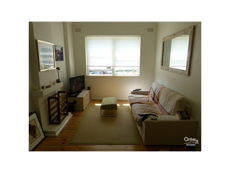 2/112 Warners Avenue, Bondi Beach NSW 2026