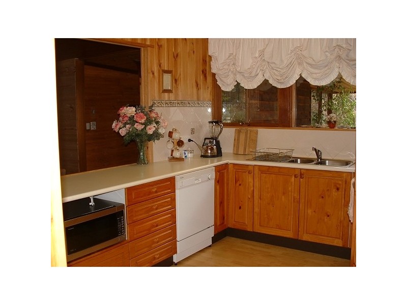 Meryla 9-11 Kent Street, Yerrinbool NSW 2575