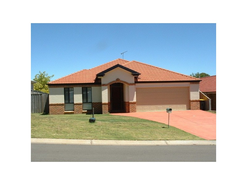 24 Kingsbury Circuit, Bowral NSW 2576