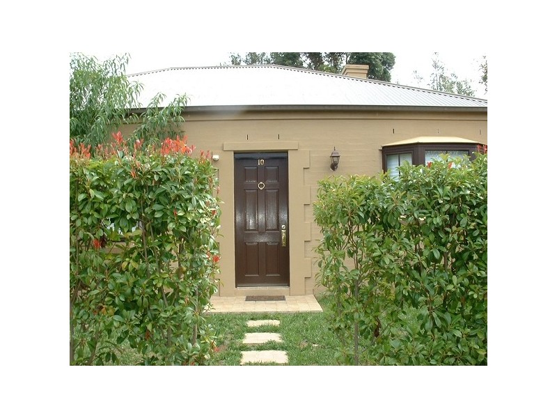 10/11 Ascot Rd, Bowral NSW 2576