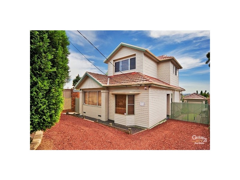 56 Meadowland Road, Peakhurst NSW 2210