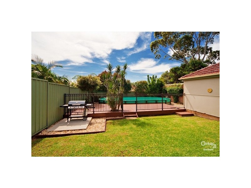 56 Meadowland Road, Peakhurst NSW 2210