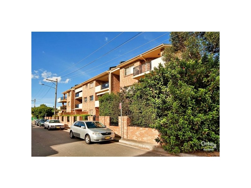 4/18-20 Hampden Street, Beverly Hills NSW 2209