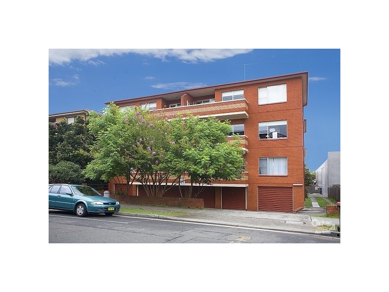 1 Queens Road, Brighton-le-sands NSW 2216