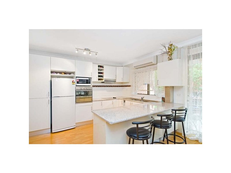 13/2 Caledonian Street, Bexley NSW 2207