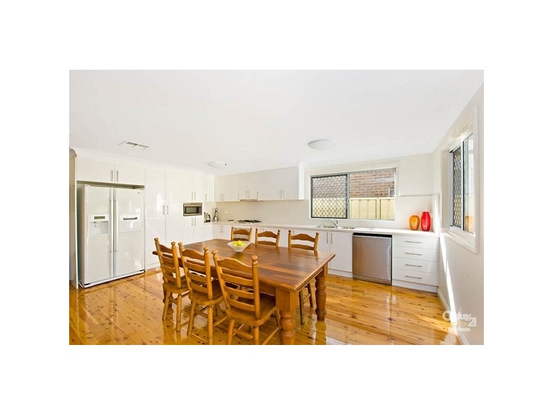 11 Kings Road, Brighton-le-sands NSW 2216