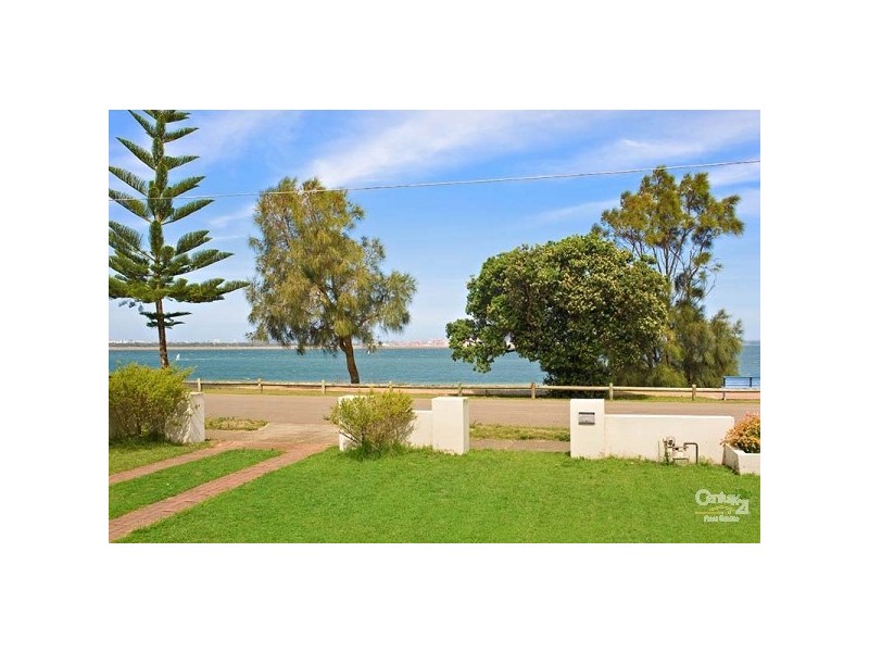 33 The Little Grand Parade, Brighton-le-sands NSW 2216