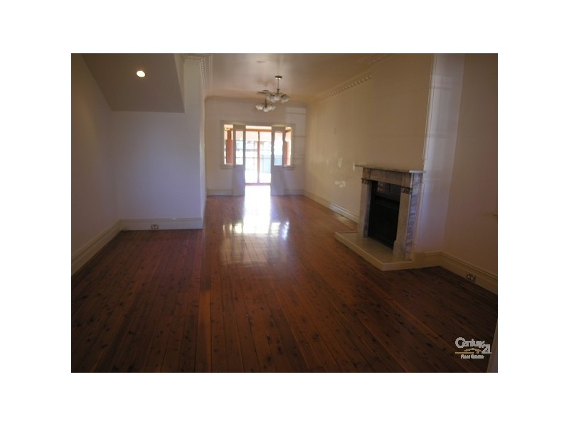 33 The Little Grand Parade, Brighton-le-sands NSW 2216