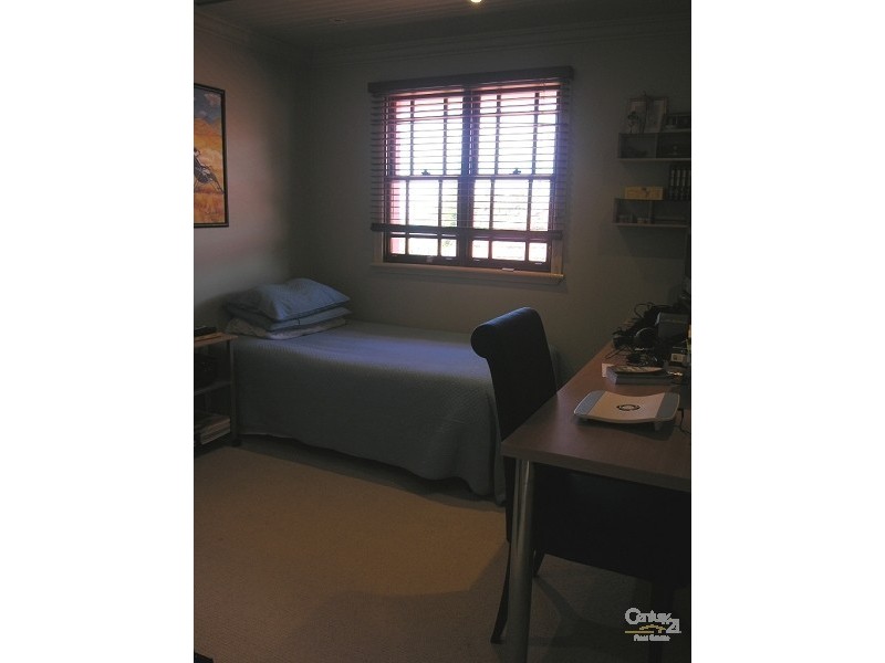 33 The Little Grand Parade, Brighton-le-sands NSW 2216