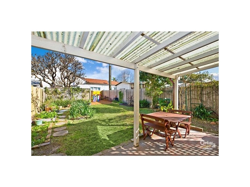 37 Tabrett Street, Banksia NSW 2216