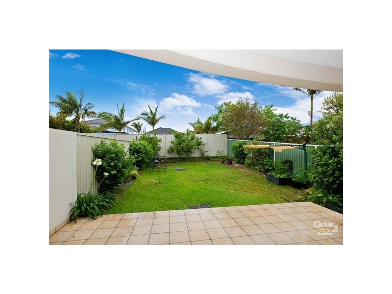 31 General Holmes Drive, Brighton-le-sands NSW 2216