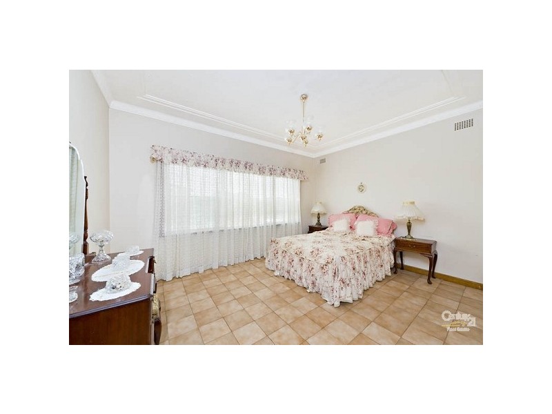 13 Madrers Avenue, Kogarah NSW 2217