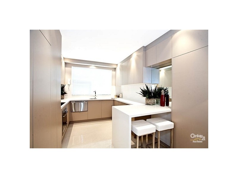 2/169 Russell Avenue, Dolls Point NSW 2219