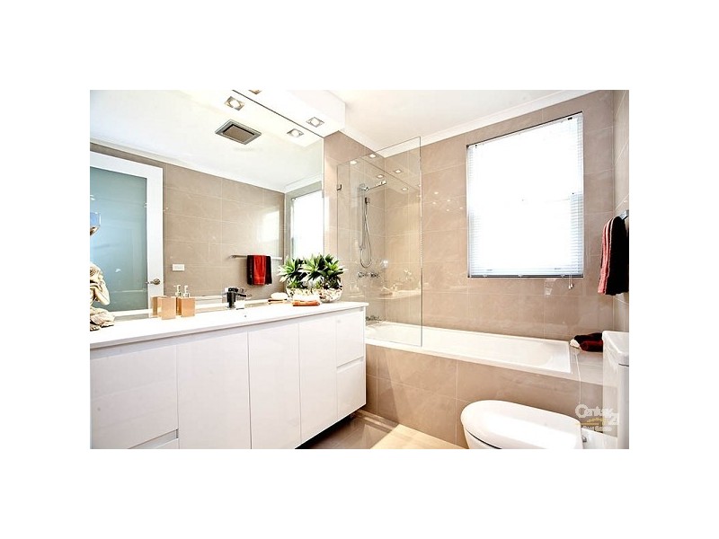 2/169 Russell Avenue, Dolls Point NSW 2219