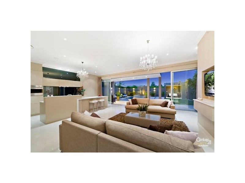 27 Scarborough Street, Monterey NSW 2217