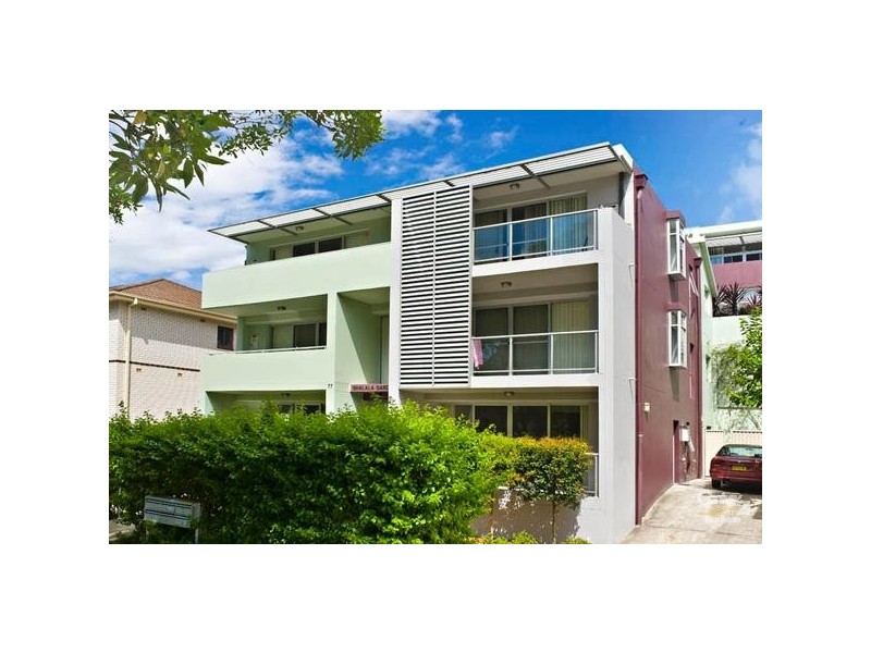 2/63a Connemarra Street access via Queen Victoria St, Bexley NSW 2207