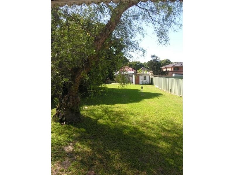 34 Francis Avenue, Carlton NSW 2218