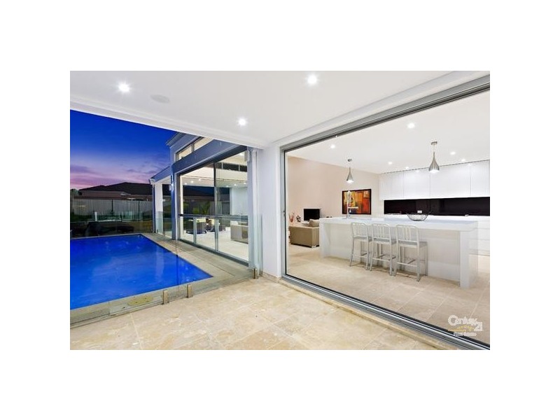 94 Greenacre Road, Connells Point NSW 2221