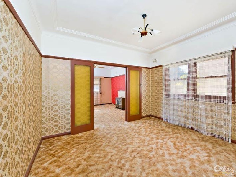 24 Pasadena Street, Monterey NSW 2217