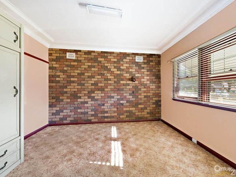 24 Pasadena Street, Monterey NSW 2217