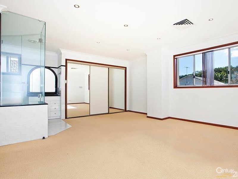 20 Torrens Street, Blakehurst NSW 2221