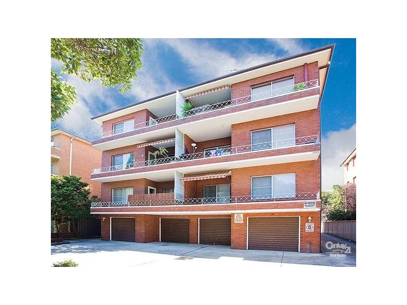 10-12 Queens Road, Brighton-le-sands NSW 2216