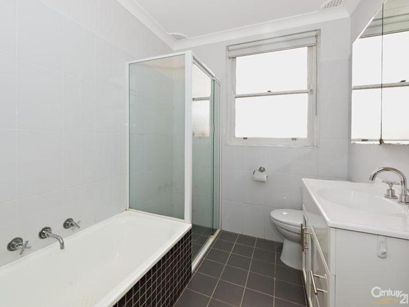 2/152 Russell Avenue, Dolls Point NSW 2219